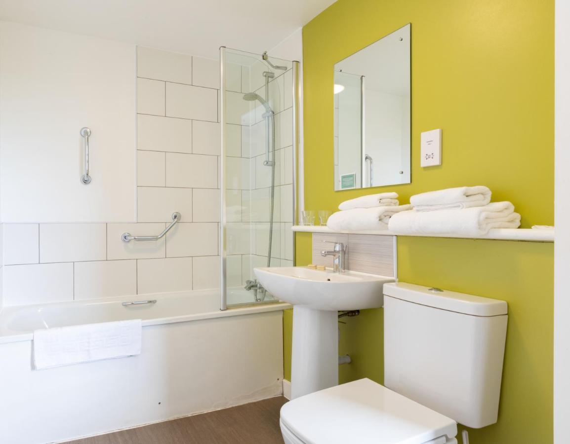 The Highland Hotel By Compass Hospitality Strathpeffer Bagian luar foto