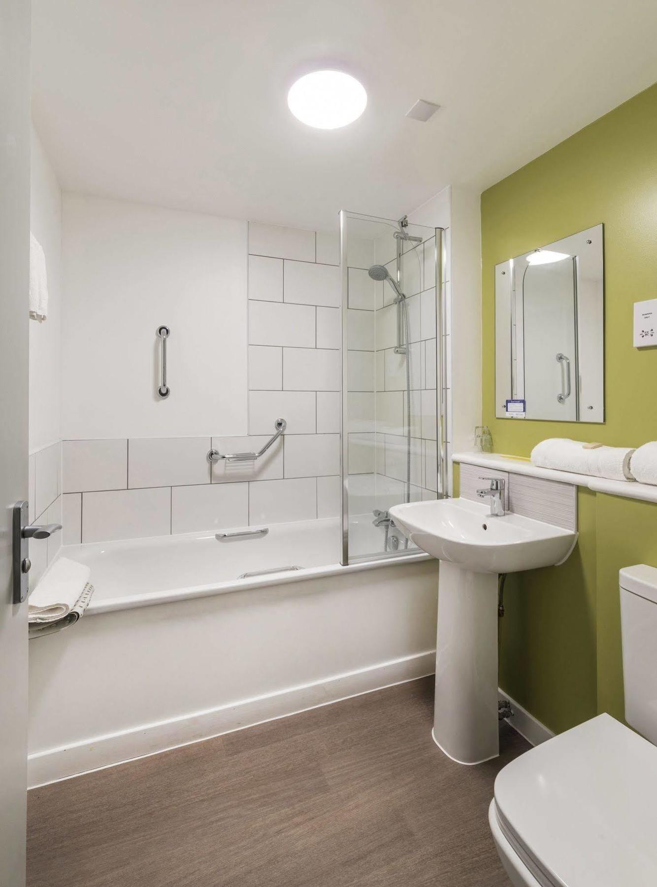 The Highland Hotel By Compass Hospitality Strathpeffer Bagian luar foto