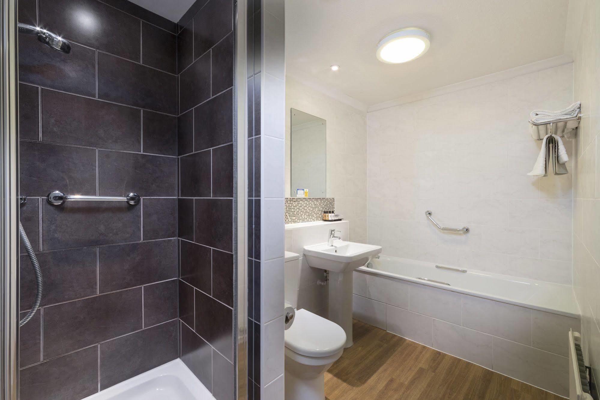 The Highland Hotel By Compass Hospitality Strathpeffer Bagian luar foto